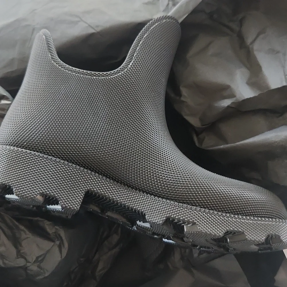 BURBERRY Marsh Slip-On Boots. Brand New everyday Boots
